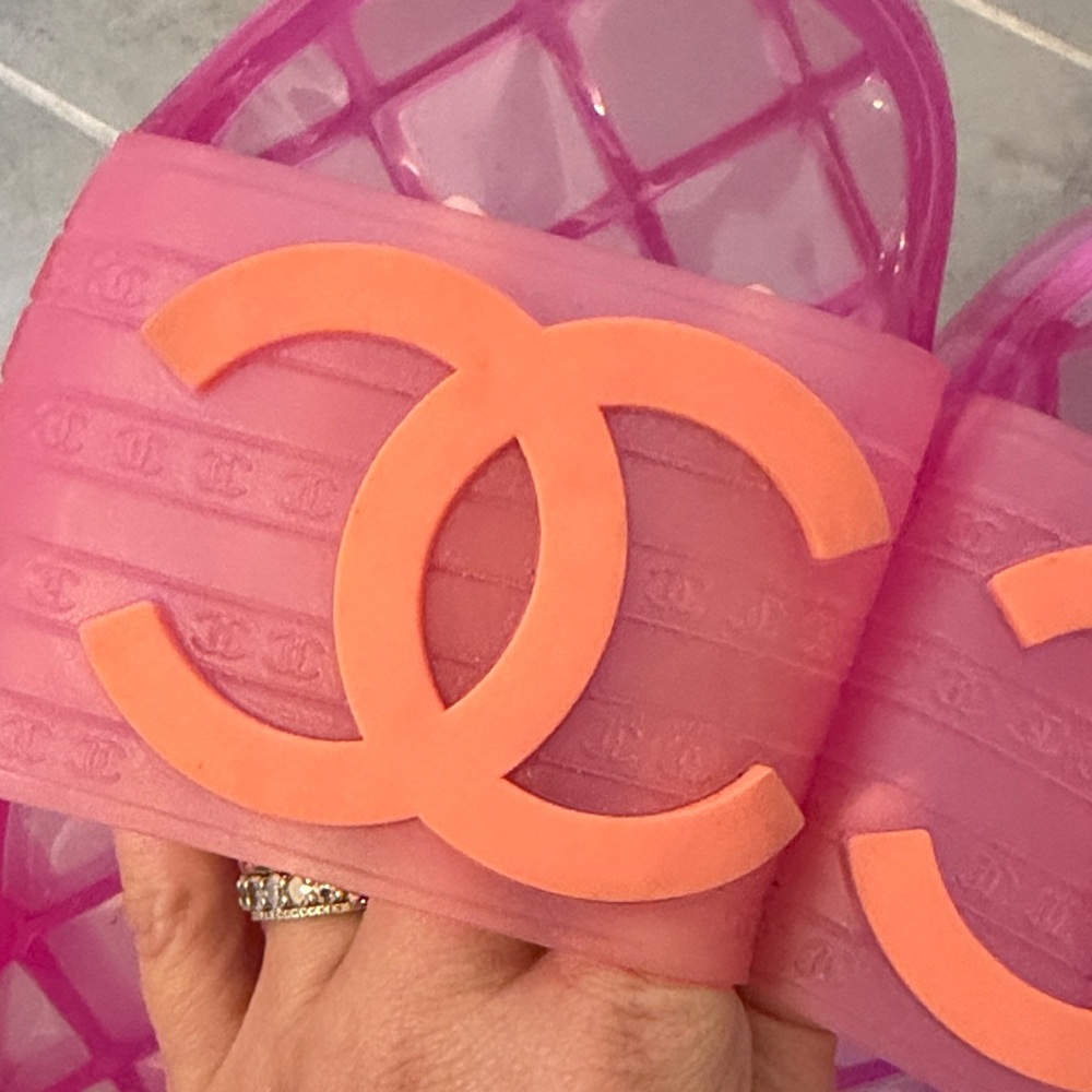 CHANEL Pink and Orange Slide Sandals - Picture 2 of 3